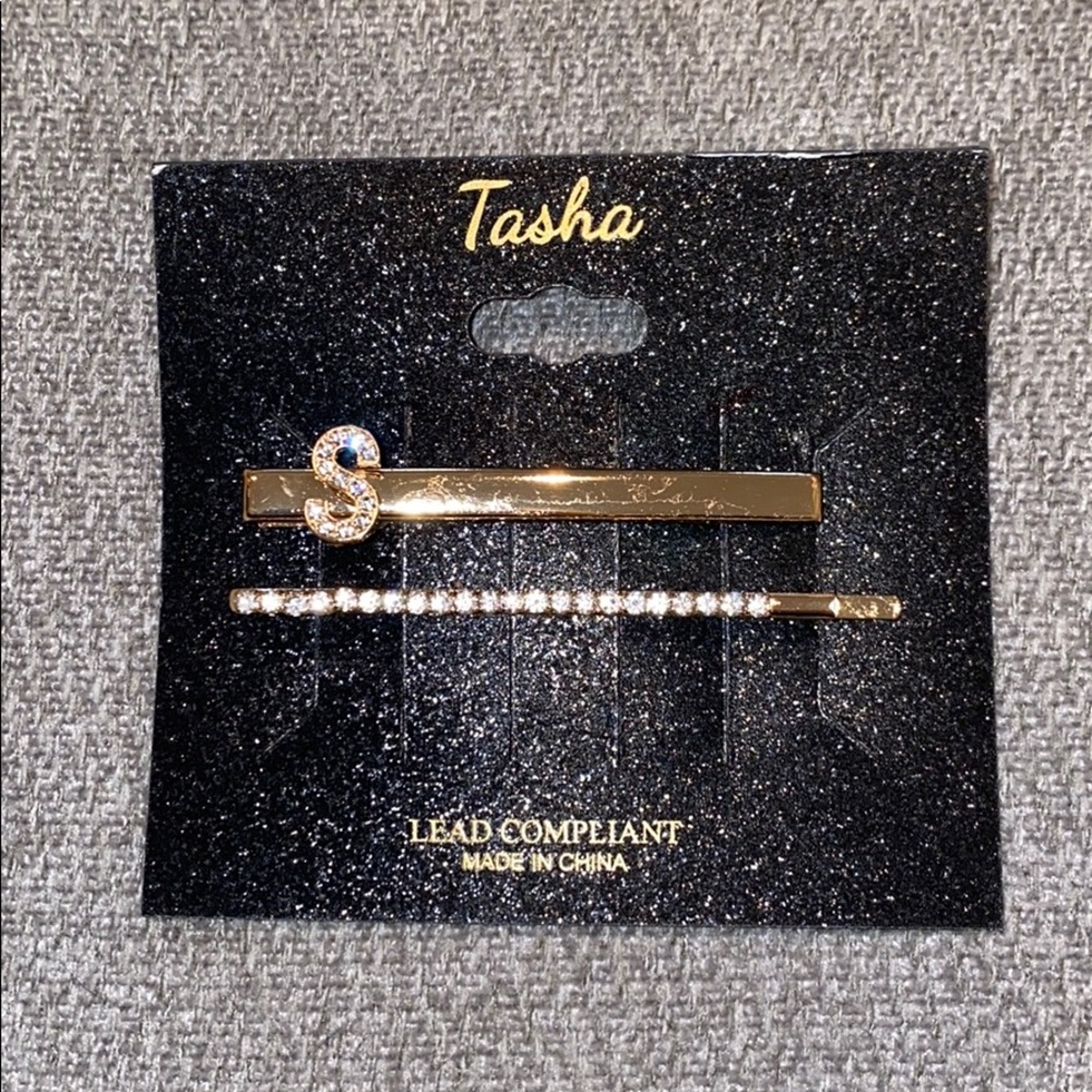 Tasha Initial “S” Crystal hairpin set-NWT